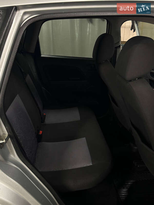 Хетчбек Ford Fiesta 2008 в Кропивницькому