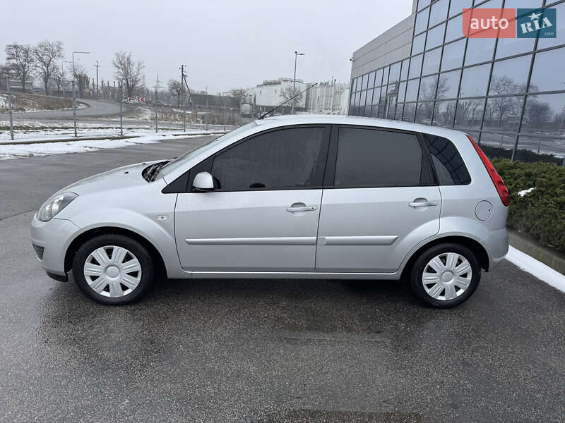 Хетчбек Ford Fiesta 2008 в Дніпрі фото 6 Хетчбек Ford Fiesta 2008 в Дніпрі