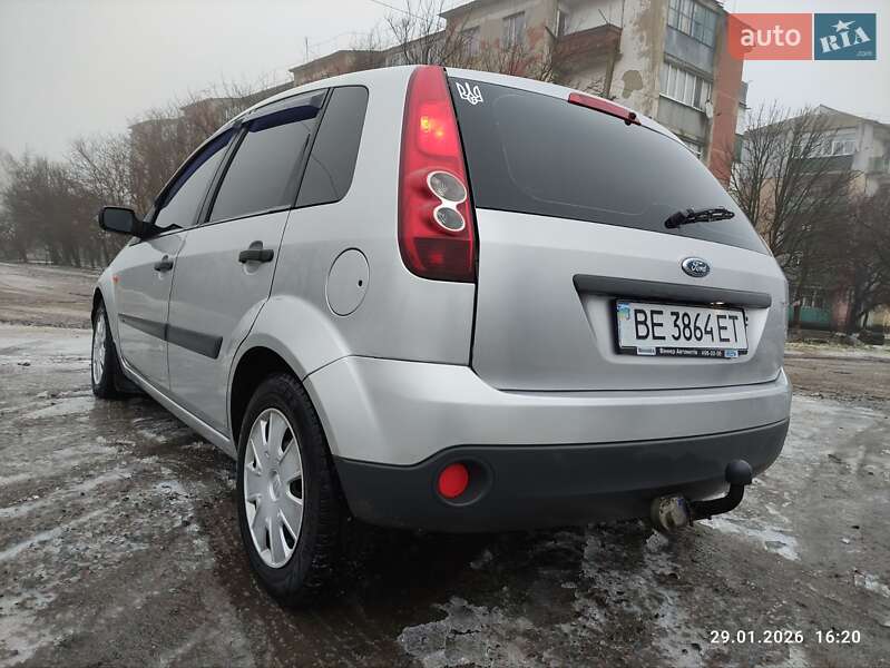 Хетчбек Ford Fiesta 2008 в Первомайську