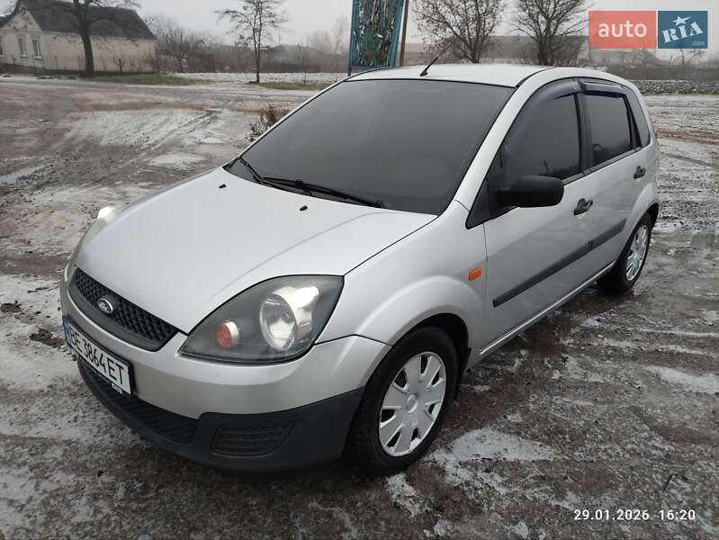Хетчбек Ford Fiesta 2008 в Первомайську