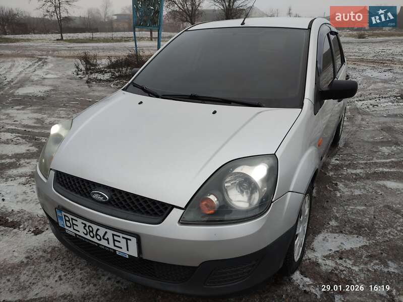 Хетчбек Ford Fiesta 2008 в Первомайську