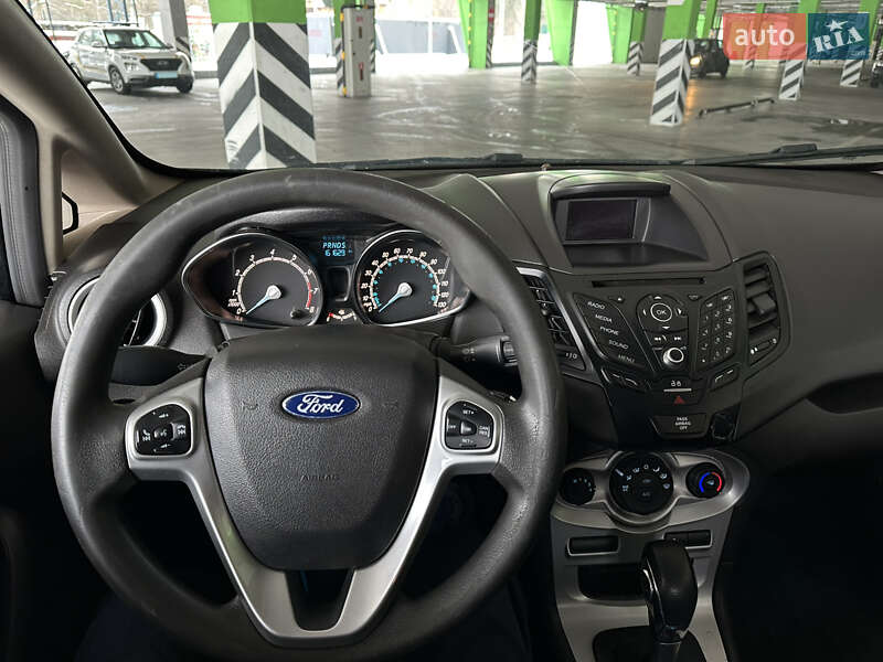 Седан Ford Fiesta 2018 в Києві фото 10 Седан Ford Fiesta 2018 в Києві