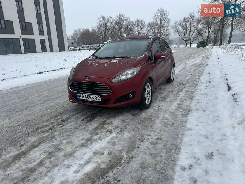 Хэтчбек Ford Fiesta 2014 в Киеве
