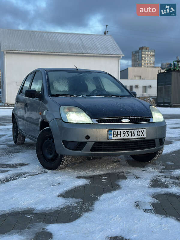 Хетчбек Ford Fiesta 2002 в Одесі