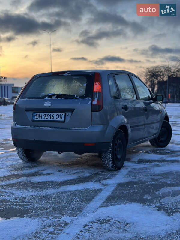 Хетчбек Ford Fiesta 2002 в Одесі