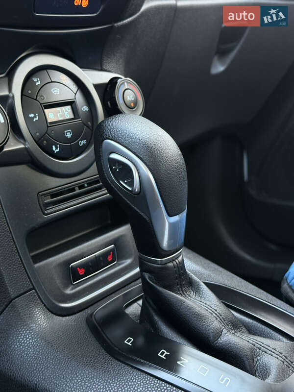 Хэтчбек Ford Fiesta 2017 в Ровно