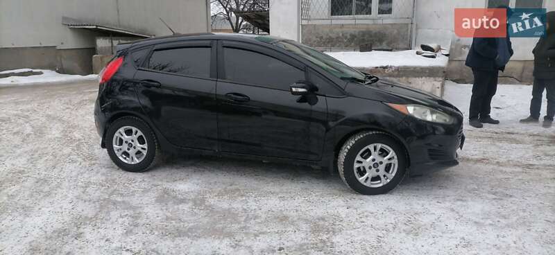 Хетчбек Ford Fiesta 2014 в Бершаді