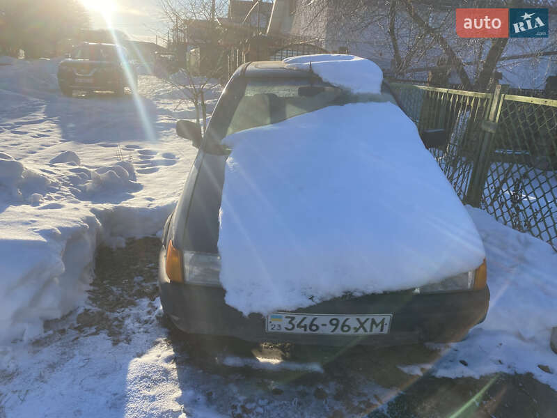 Хетчбек Ford Fiesta 1989 в Рівному