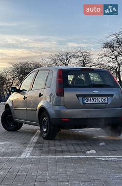 Хетчбек Ford Fiesta 2002 в Одесі