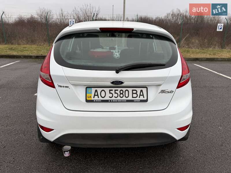 Хетчбек Ford Fiesta 2011 в Ужгороді фото 8 Хетчбек Ford Fiesta 2011 в Ужгороді