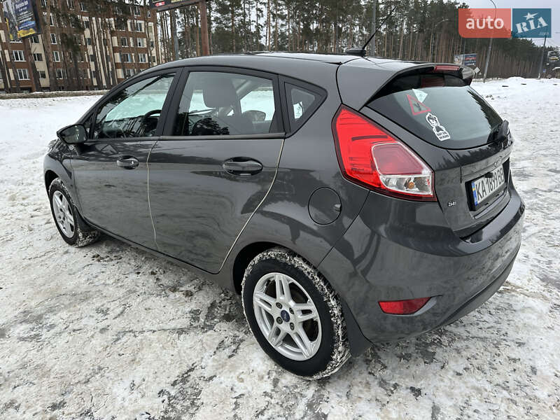 Хетчбек Ford Fiesta 2017 в Ірпені
