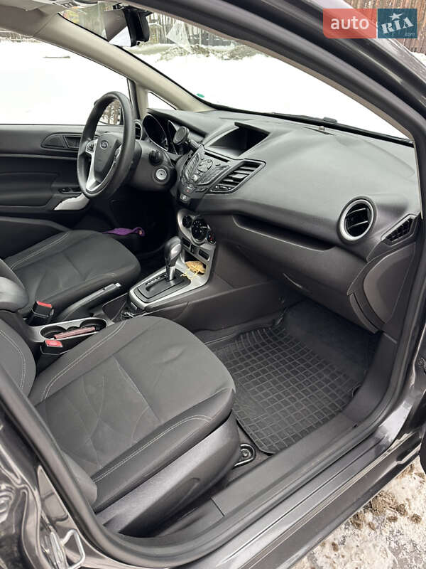 Хетчбек Ford Fiesta 2017 в Ірпені