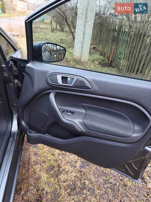 Хэтчбек Ford Fiesta 2014 в Кривом Роге фото 11 Хэтчбек Ford Fiesta 2014 в Кривом Роге