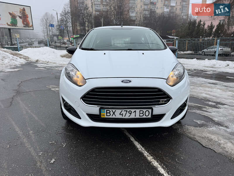Хетчбек Ford Fiesta 2014 в Хмельницькому фото 2 Хетчбек Ford Fiesta 2014 в Хмельницькому