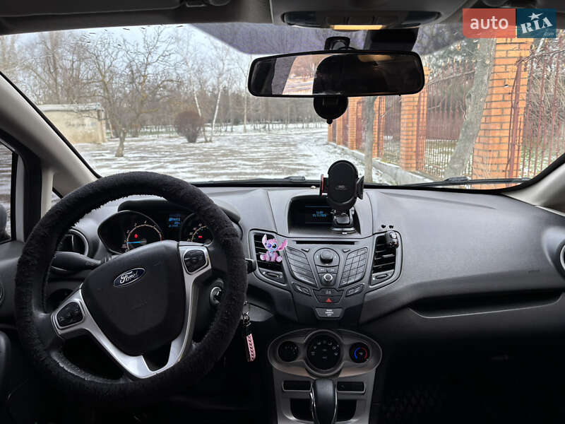 Хэтчбек Ford Fiesta 2014 в Николаеве фото 11 Хэтчбек Ford Fiesta 2014 в Николаеве