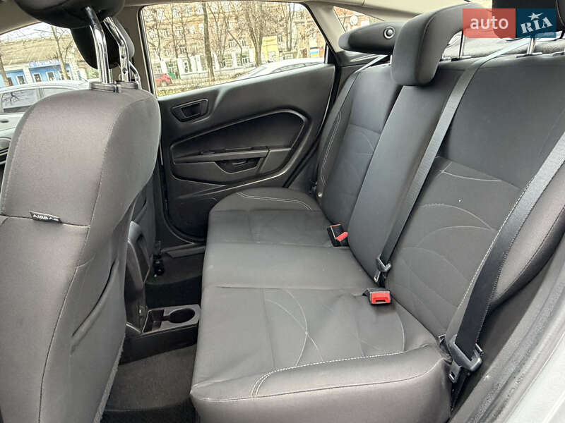 Седан Ford Fiesta 2017 в Миколаєві