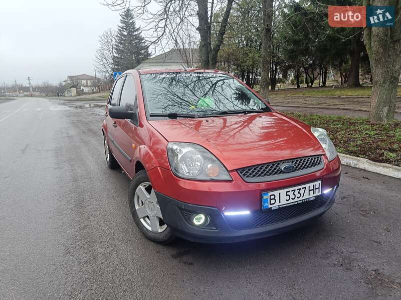 Хэтчбек Ford Fiesta 2008 в Онуфриевке фото 2 Хэтчбек Ford Fiesta 2008 в Онуфриевке