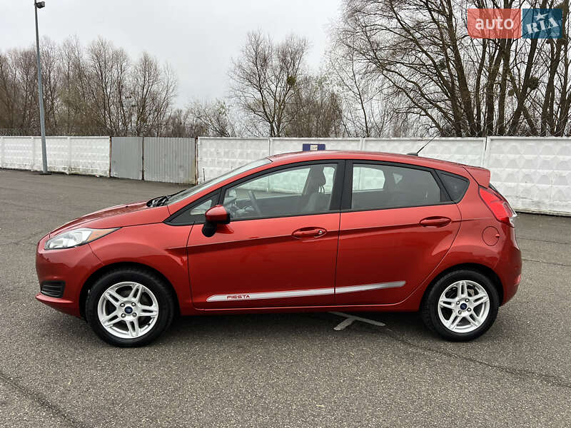 Хэтчбек Ford Fiesta 2018 в Киеве
