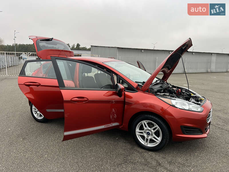 Хэтчбек Ford Fiesta 2018 в Киеве