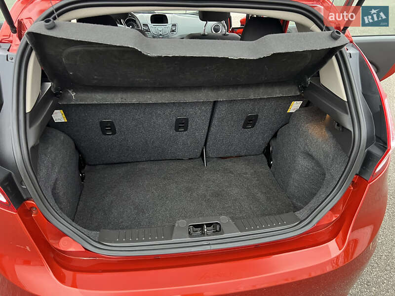 Хэтчбек Ford Fiesta 2018 в Киеве