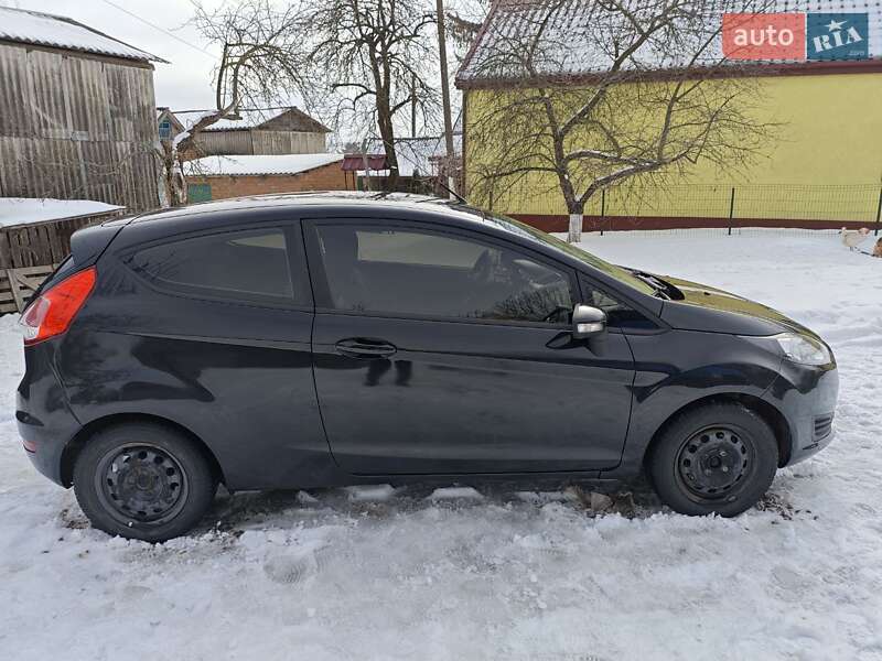 Хэтчбек Ford Fiesta 2014 в Виннице фото 4 Хэтчбек Ford Fiesta 2014 в Виннице