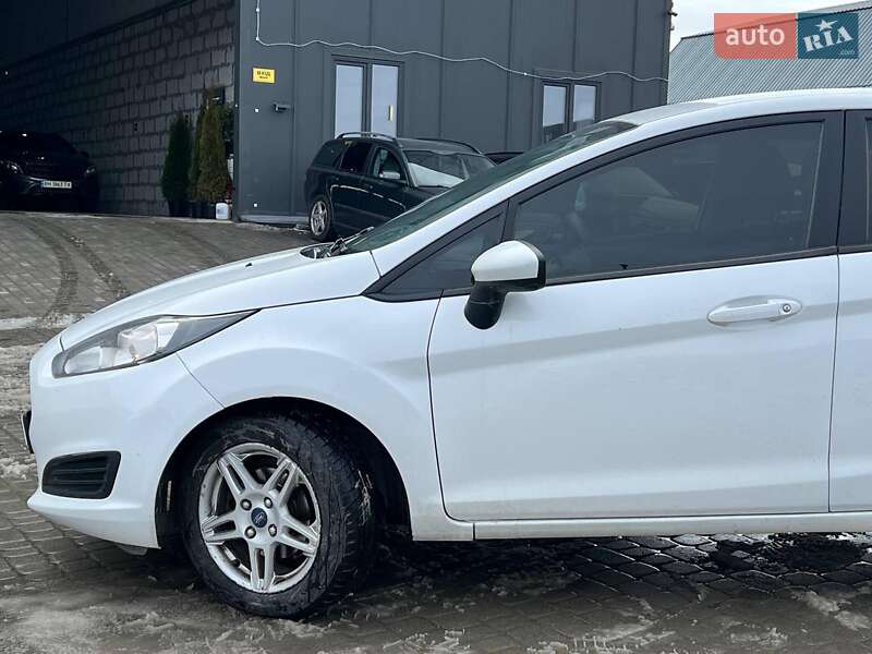 Хэтчбек Ford Fiesta 2018 в Львове