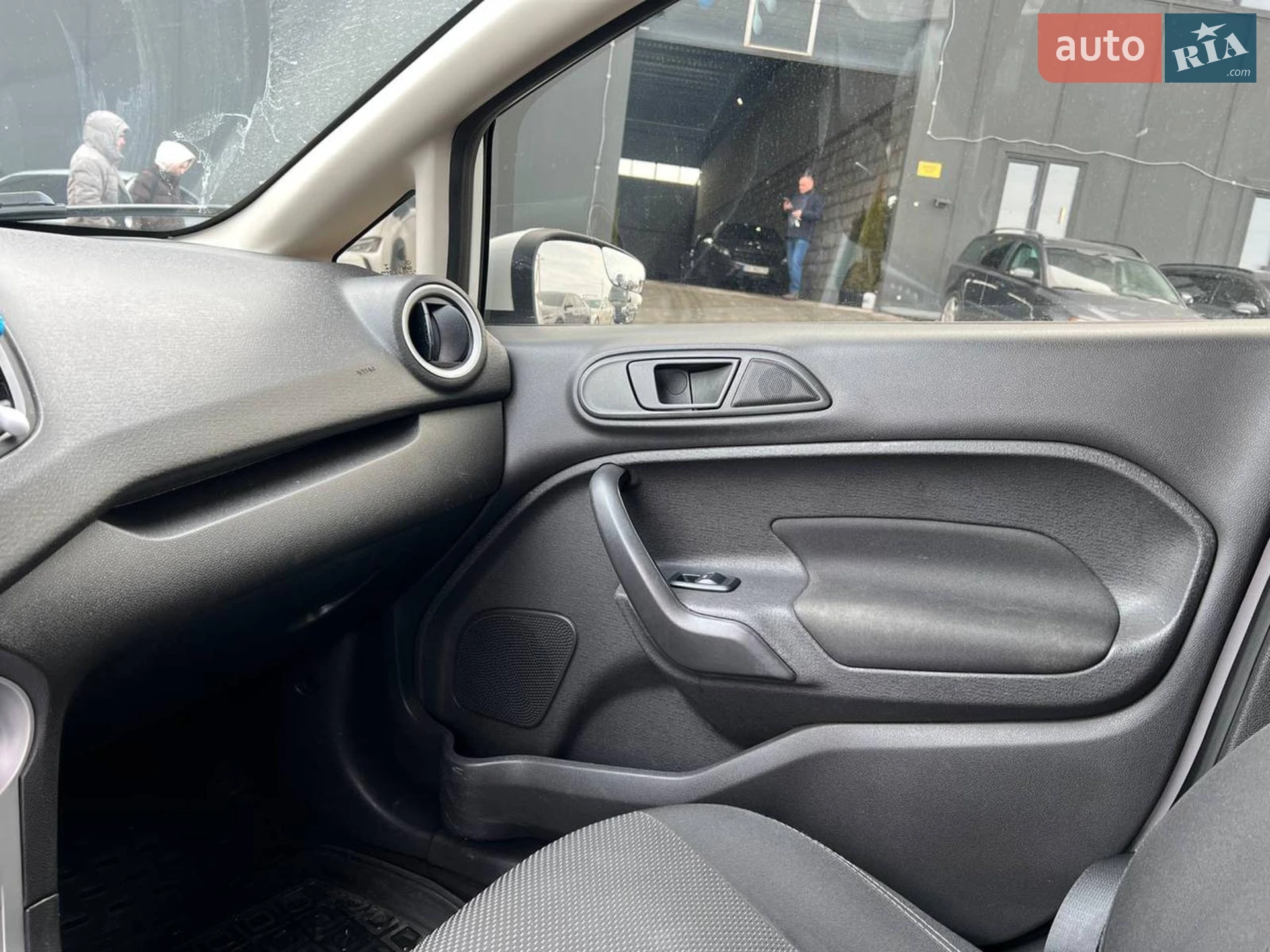 2018 Ford Fiesta - мініатюра 30