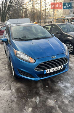 Седан Ford Fiesta 2014 в Киеве