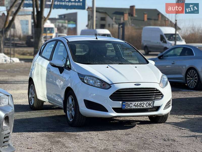 Хетчбек Ford Fiesta 2014 в Львові