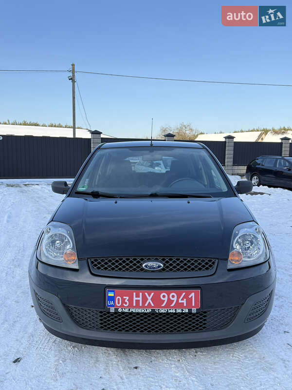 Хетчбек Ford Fiesta 2006 в Луцьку фото 2 Хетчбек Ford Fiesta 2006 в Луцьку