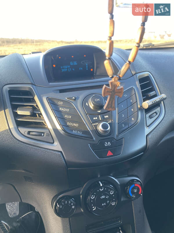 Хетчбек Ford Fiesta 2013 в Одесі