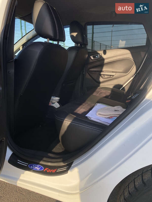 Хетчбек Ford Fiesta 2013 в Одесі