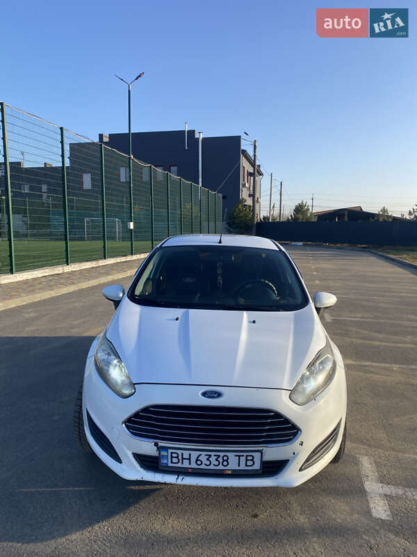 Хетчбек Ford Fiesta 2013 в Одесі