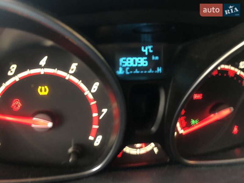 Хэтчбек Ford Fiesta 2016 в Стрые