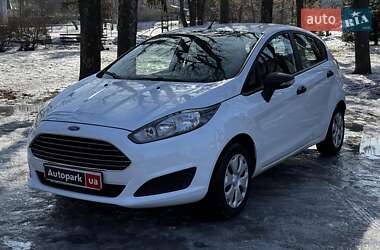 Хэтчбек Ford Fiesta 2013 в Киеве