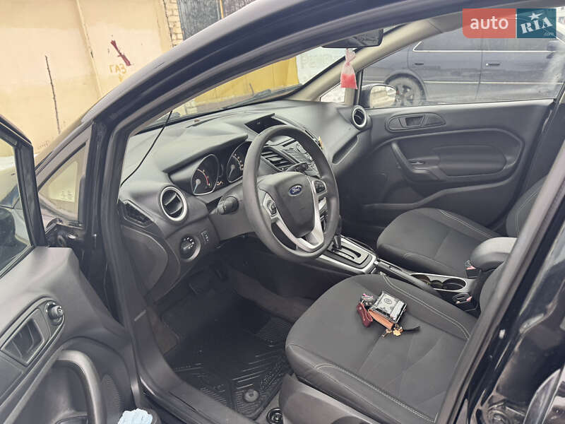Седан Ford Fiesta 2018 в Черкассах