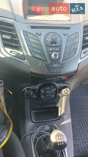 Хэтчбек Ford Fiesta 2013 в Ровно