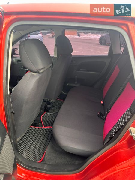 Хетчбек Ford Fiesta 2008 в Києві