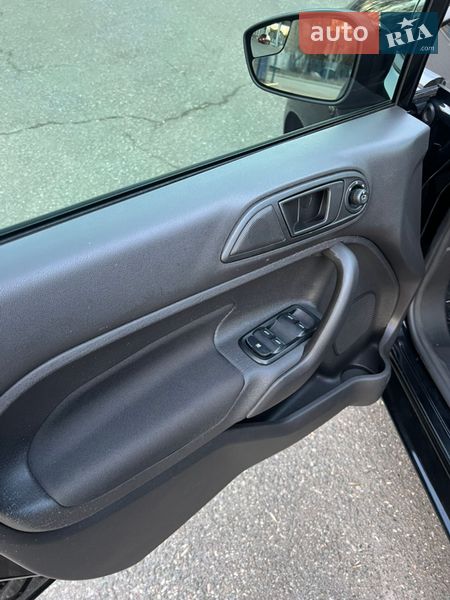 Хэтчбек Ford Fiesta 2018 в Николаеве