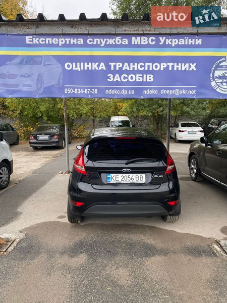 Хэтчбек Ford Fiesta 2012 в Днепре