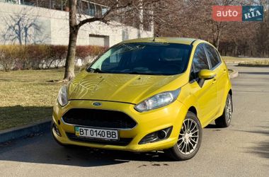 Хетчбек Ford Fiesta 2013 в Києві
