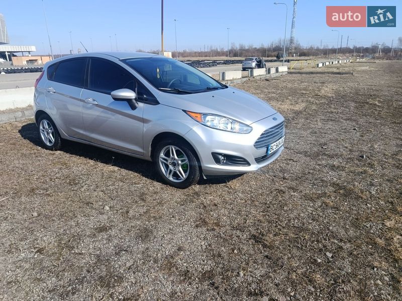 Хэтчбек Ford Fiesta 2018 в Львове