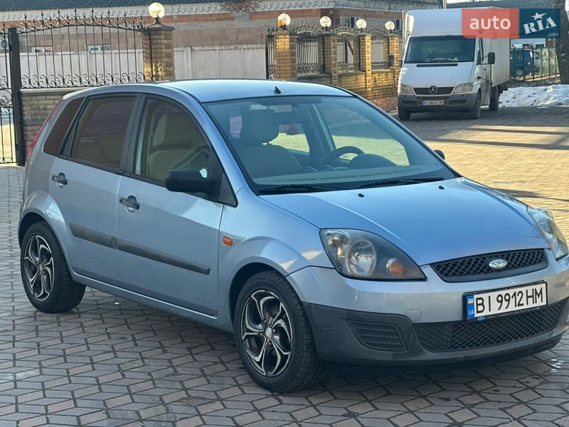 Хетчбек Ford Fiesta 2007 в Лубнах
