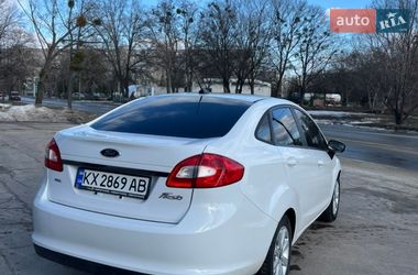 Седан Ford Fiesta 2012 в Харькове