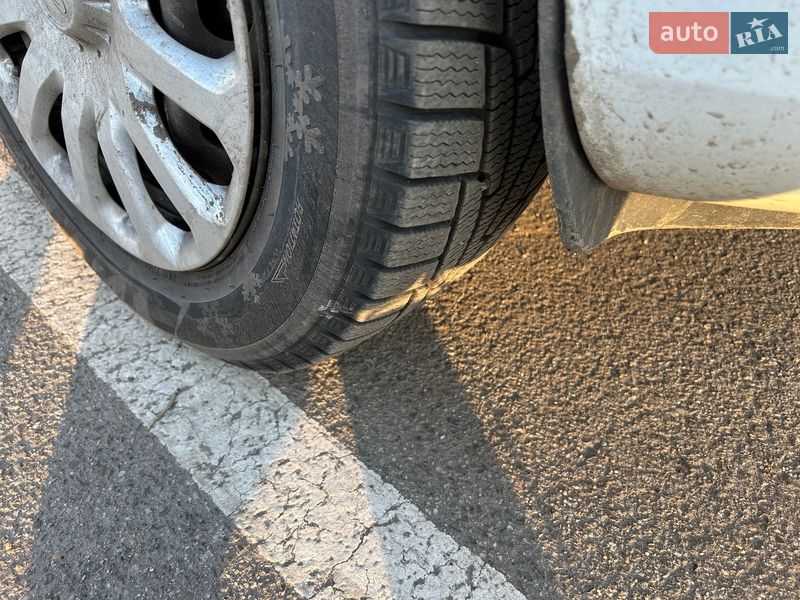 Хетчбек Ford Fiesta 2014 в Черкасах