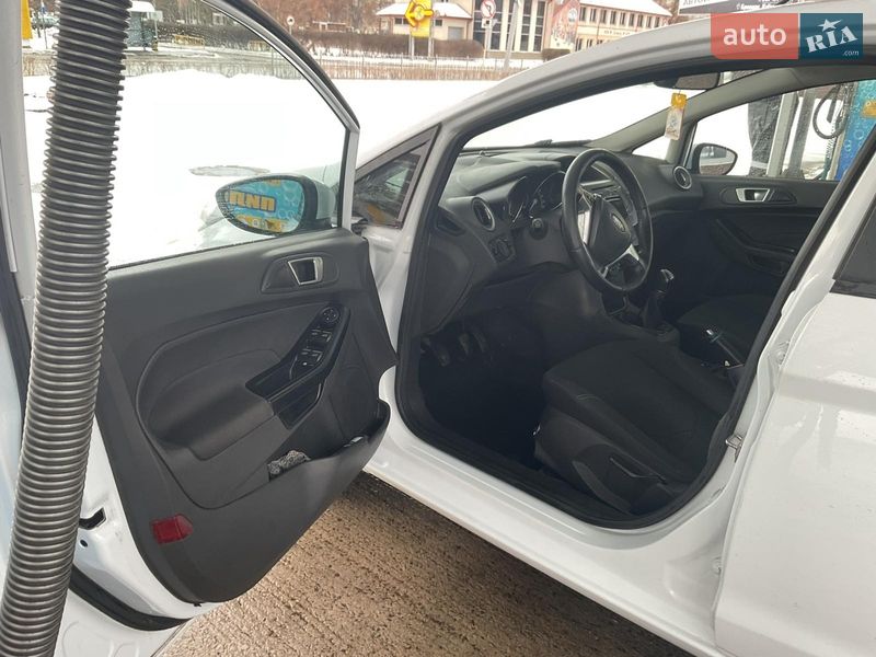Хетчбек Ford Fiesta 2017 в Броварах