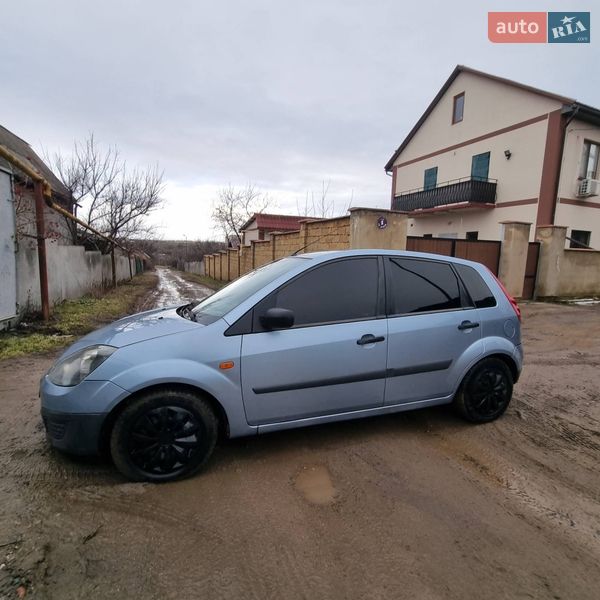 Хетчбек Ford Fiesta 2005 в Одесі