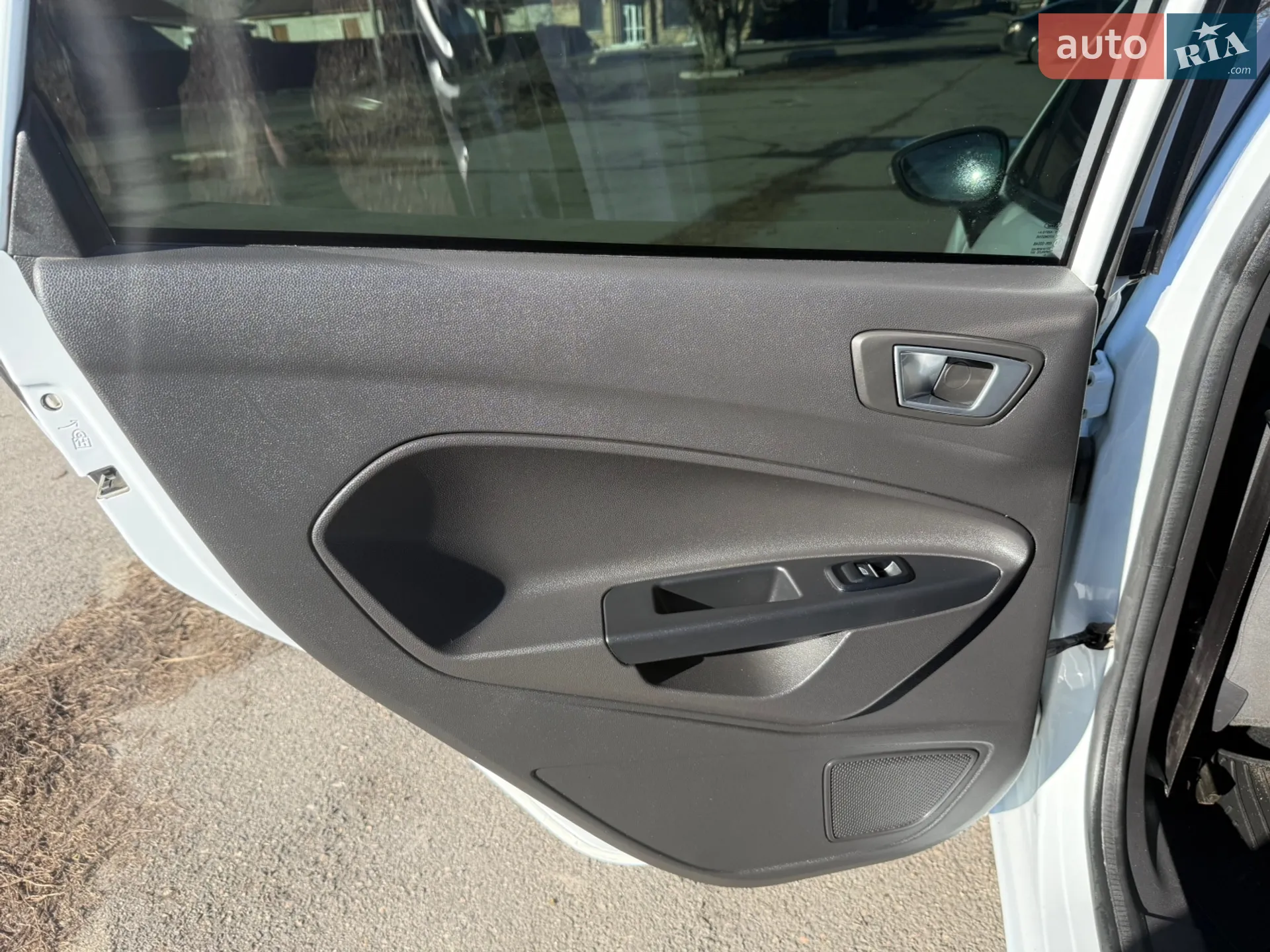 2017 Ford Fiesta - мініатюра 12