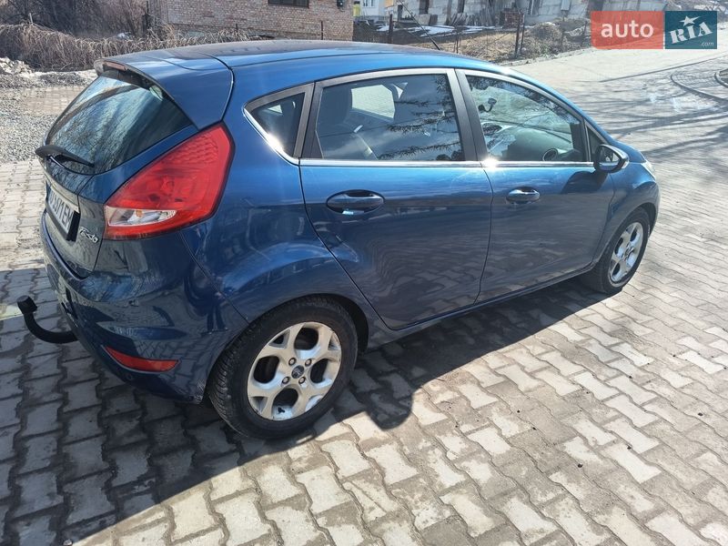 Хэтчбек Ford Fiesta 2009 в Тернополе