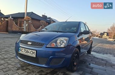 Хэтчбек Ford Fiesta 2007 в Луцке